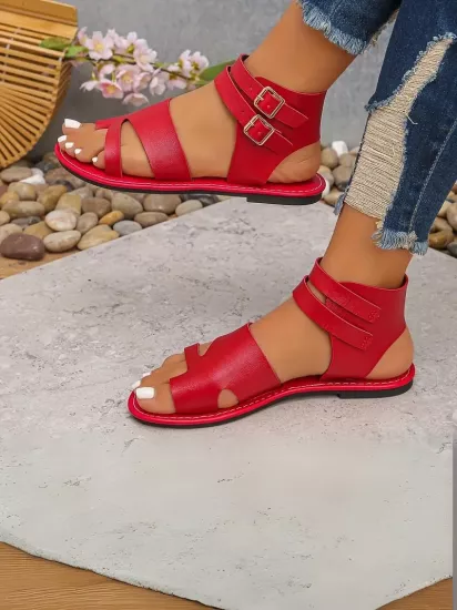 Toka Kayışlı Açık Burunlu Kauçuk Taban Zarif Kırmızı Kadın Sandalet